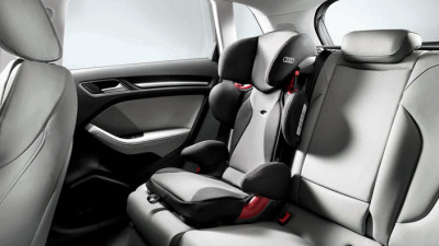 Автомобильное детское кресло Audi youngster plus child seat, titanium grey/black