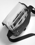 Наплечная сумка Mercedes-Benz Small Shoulder bag Grey 2014, артикул B66952464