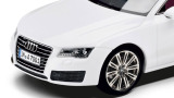 Модель Audi A7, Ibis white, 2013, Scale 1 43, артикул 5011007013