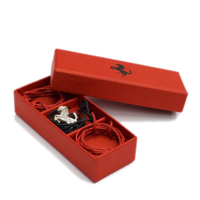 Серебряный брелок Ferrari Prancing Horse silver pendant with red or black strings