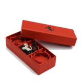 Серебряный брелок Ferrari Prancing Horse silver pendant with red or black strings, артикул 270004601R