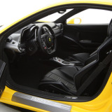 Ferrari 458 Italia, a handmade model at 1/8t Scale, артикул 280005606