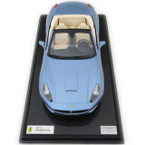 Ferrari California with open roof, a handmade model at 1/8t Scale, артикул 280003065