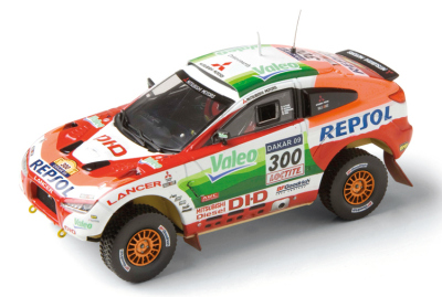 Модель автомобиля Mitsubishi Racing Lancer Dakar 2009  1:43