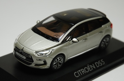 Модель автомобиля Citroen DS5, White, Scale 1:43