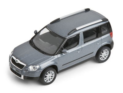 Модель автомобиля Skoda Yeti model in 1:43 scale, platin grey