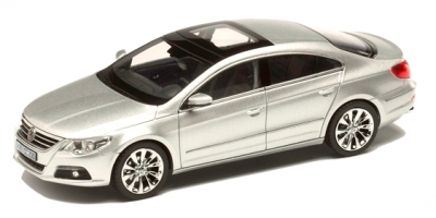 Модель автомобиля Volkswagen Passat CC, Scale 1:43, Reflex Silver Metallic