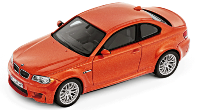 Модель автомобиля BMW 1 Series M Coupé (E82), Scale 1:18, orange