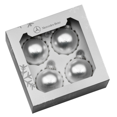 Набор елочных игрушек Mercedes-Benz Four Christmas balls in silver