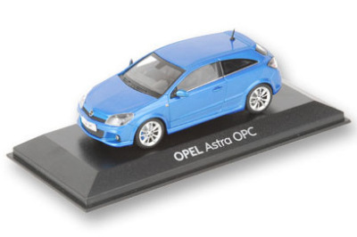 Модель автомобиля Opel Astra OPC 1:43