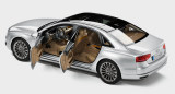 Модель автомобиля Audi A8 L W12, Ice Silver, Scale 1 18, артикул 5011008115
