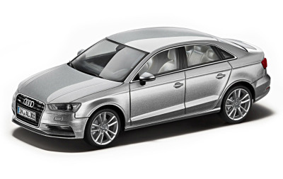 Модель автомобиля Audi A3 Limousine, Scale 1:43, Ice Silver
