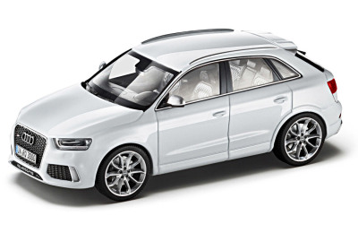 Модель автомобиля Audi RS Q3, Scale 1:43, Glacier White