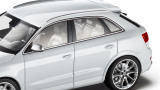 Модель автомобиля Audi RS Q3, Scale 1:43, Glacier White, артикул 5011313613
