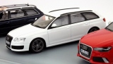 Модель автомобиля Audi RS 6 Avant, юбилейный набор в честь 30-летия, Scale 1:43, артикул 5011316213
