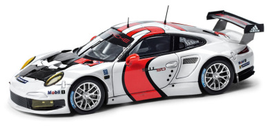 Модель автомобиля Porsche 911 RSR 2013, 1:43
