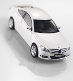 Модель Mercedes-Benz C-Class Coupe C204, Diamond White Bright, 1:43 Scale, артикул B66960081