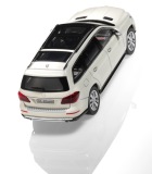 Модель Mercedes-Benz GL-Class X166, Designo Diamond White Bright, 1:43 Scale, артикул B66960094