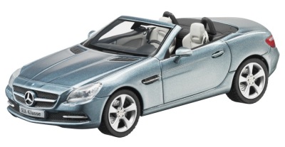 Модель Mercedes-Benz SLK-Class R172, Galenite Silver, 1:43 Scale