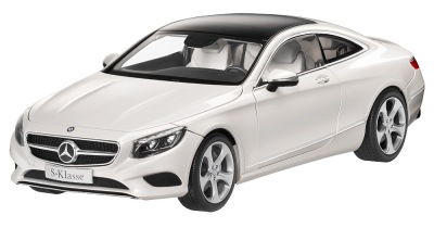 Модель автомобиля Mercedes S-Class Coupe C217, Designo Diamond White Bright, 1:18 Scale