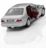 Модель Mercedes-Benz S 320 W 140 (1994–1998), Brilliant Silver, 1:18 Scale, артикул B66040605