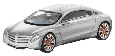 Модель Mercedes-Benz F125 (2011) Limited edition of 2000, Silver Alubeam Warm, 1:43 Scale