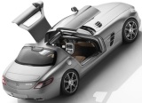 Модель автомобиля Mercedes SLS AMG Coupé Silver 1/18, артикул B66960165