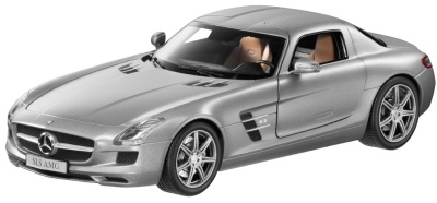 Модель автомобиля Mercedes SLS AMG Coupé Silver 1/18