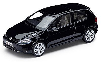 Модель автомобиля Volkswagen Golf VII 3D, Scale 1:43, Deep Black Pearl Effect