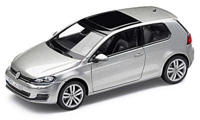 Модель автомобиля Volkswagen Golf VII 3D, Scale 1:43, Tungsten Silver Metallic