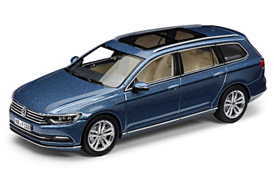 Модель автомобиля Volkswagen Passat Estate, Scale 1:43, Harvard Blue Metallic