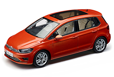 Модель автомобиля Volkswagen Golf VII Sportsvan, Scale 1:43, Habanero Orange Metallic