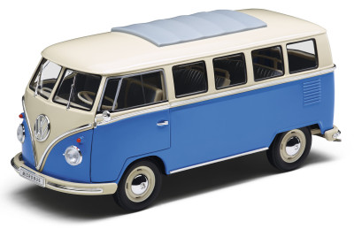 Модель автомобиля Volkswagen T1 Samba Van (1962), Scale 1:18, Blue/Cream
