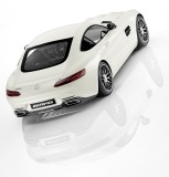 Модель Mercedes-AMG GT S, Designo Diamond White Bright, Scale 1:12, артикул B66961339