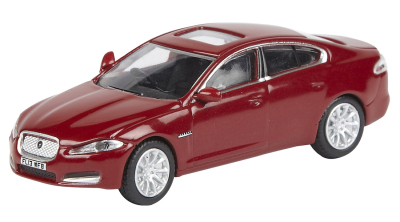 Модель автомобиля Jaguar XF, Red 1:76 Scale