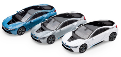 Модели различных цветов BMW i8 (i12), 1:64 scale