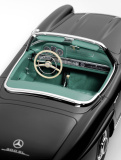 Модель Mercedes-Benz 300 SL Roadster, W 198 II, 1957-63, Black, Scale 1:12, артикул B66040628