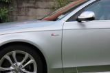 Металлический шильдик на кузов автомобиля Audi Metall Badge Supercharged Red, артикул 4F0853601A2ZZ