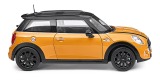 Модель автомобиля MINI Hatch Cooper S (F56), Volcanic Orange, Scale 1:18, артикул 80432413800