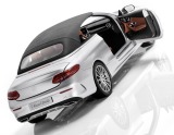 Модель Mercedes-Benz C-Class Cabriolet, Iridium Silver, Scale 1:18, артикул B66960612