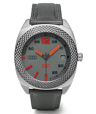 Наручные часы на солнечных батареях Audi Solar Watch Small, Quantum Grey