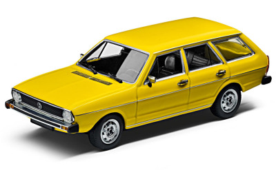 Модель автомобиля Volkswagen Passat B1 Variant, Scale 1:43, Rally Yellow
