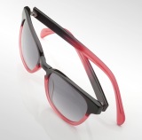 Женские солнцезащитные очки Mercedes-Benz Women's Sunglasses, coral / black, артикул B66952666