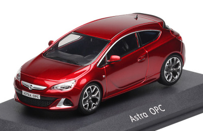 Модель автомобиля Opel Astra GTC OPC 1:43, red