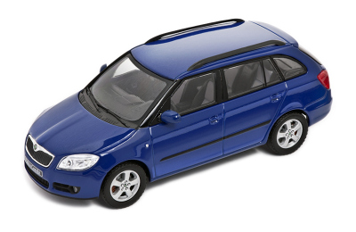 Модель автомобиля Skoda Model Fabia Combi Blue 1:43