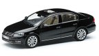 Модель автомобиля Volkswagen Passat Saloon, Scale 1:43, Black