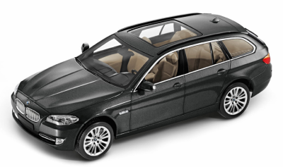 Модель BMW 5 серии, седан, BMW 5 Series Touring Grey, Scale 1:43
