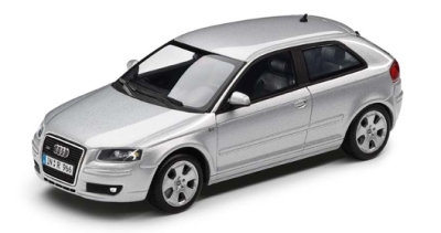 Модель автомобиля Audi A3 Light Silver, Scale 1 43