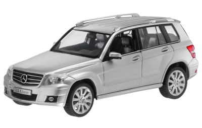 Модель автомобиля Mercedes-Benz GLK Silver