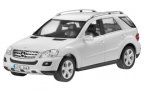 Модель автомобиля Mercedes-Benz ML White